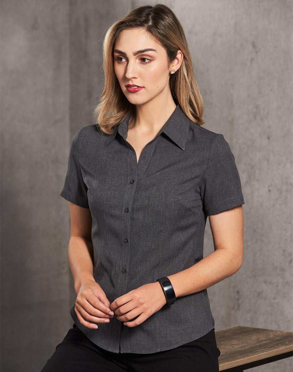 BENCHMARK Women's Executive Sateen Stripe Long Sleeve Shirt M8310L